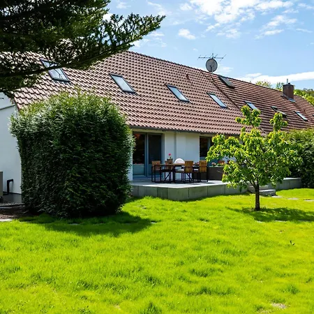 Haus Familienidyll Am *